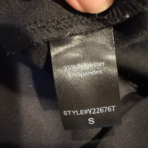 Pomander Place Tuckernuck Off the Shoulder Tunic Top SZ S Minimalist Black - Picture 7 of 8